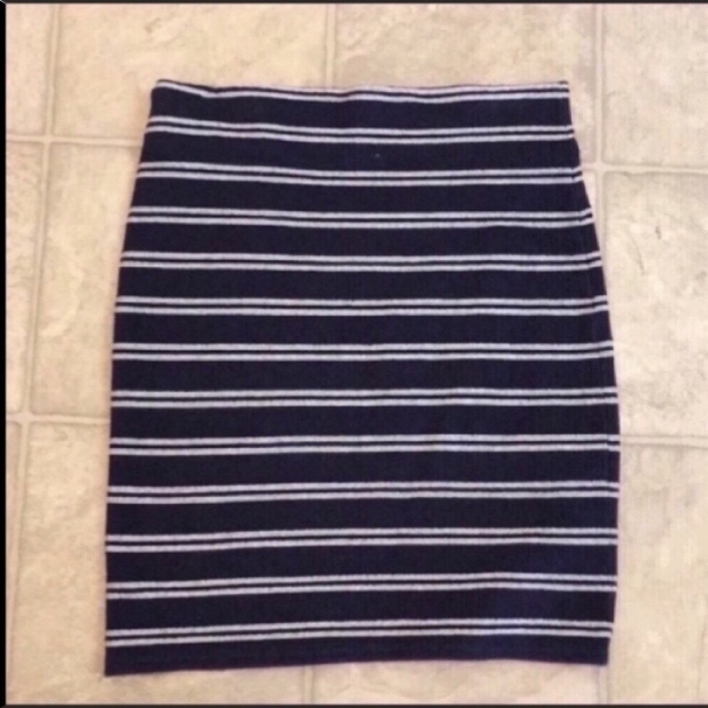 Loft Skirt